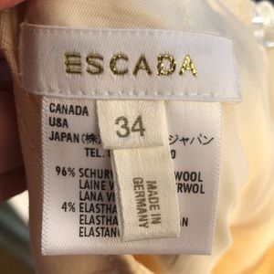 Escada Cream New Wool Skirt with Ruffled back